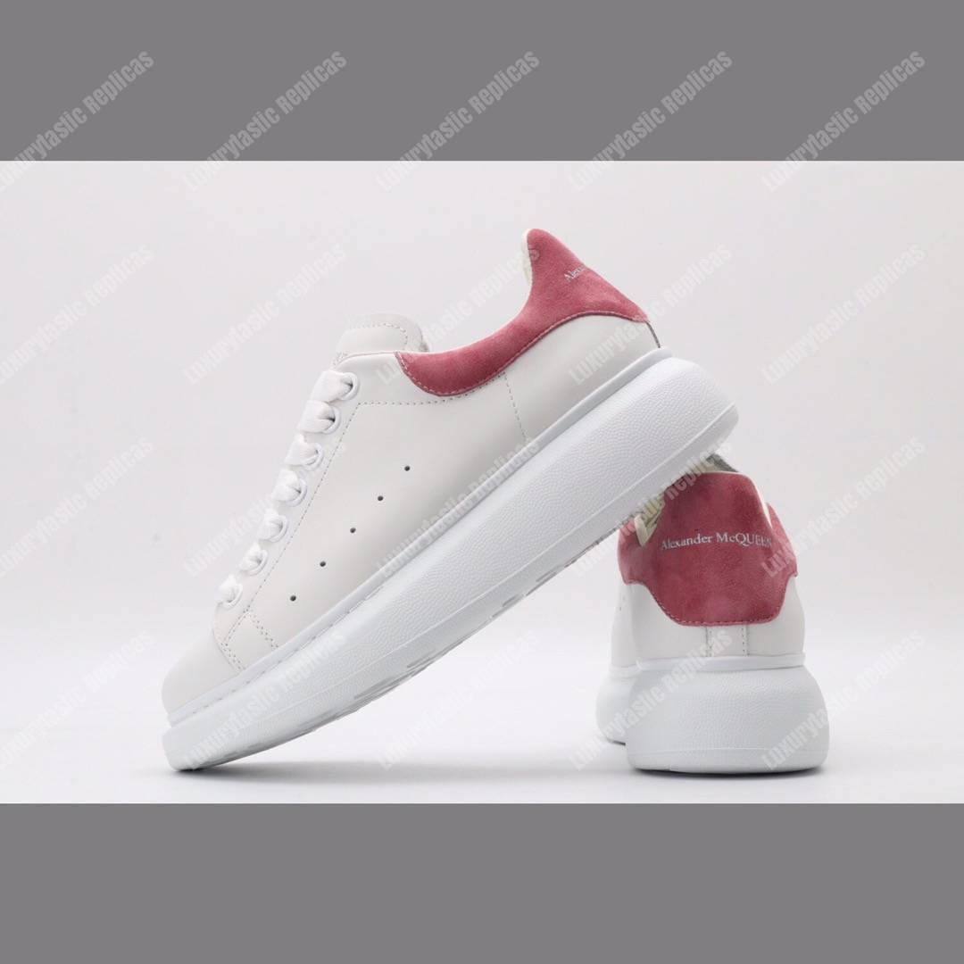 Alexander McQueen Oversized Sneaker Pink
