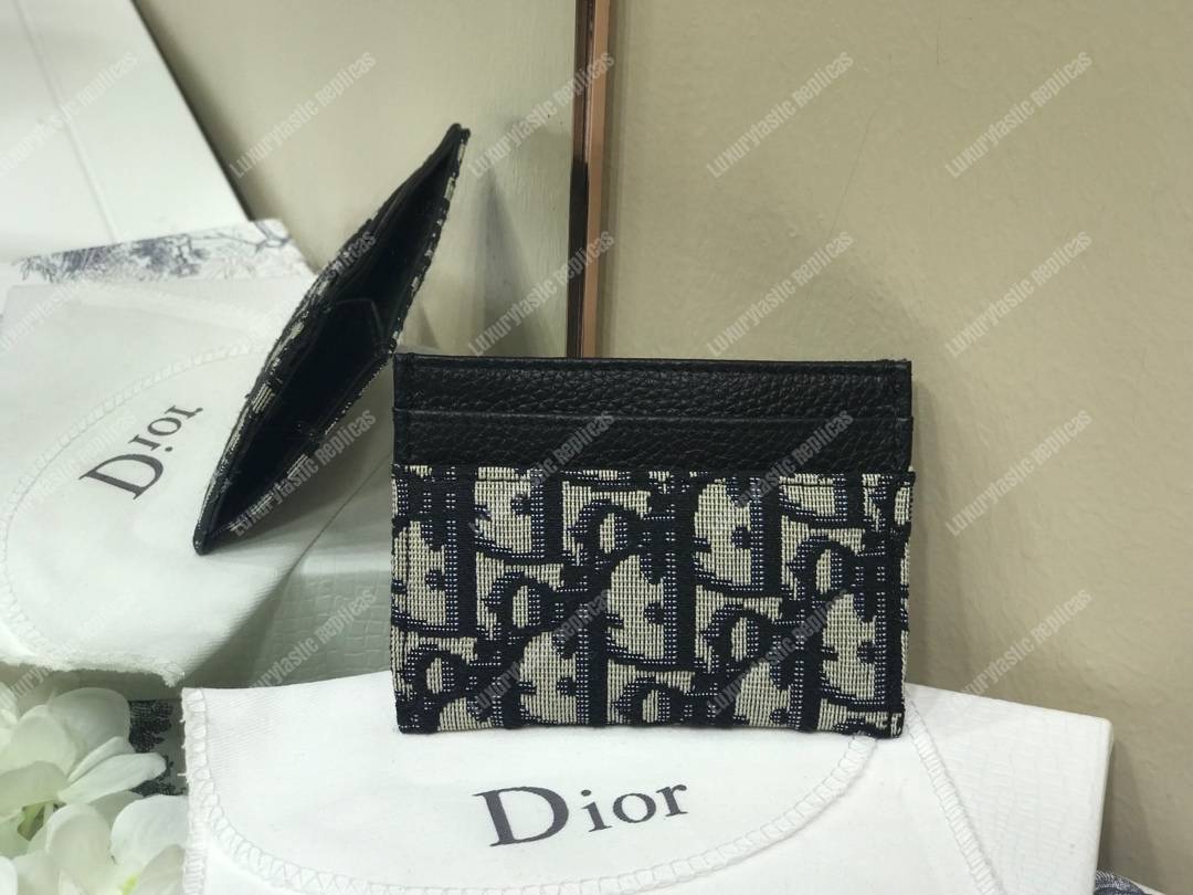 D*or oblique card holder