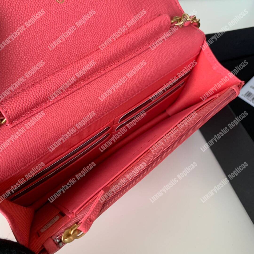 Ch*el wallet on chain pink