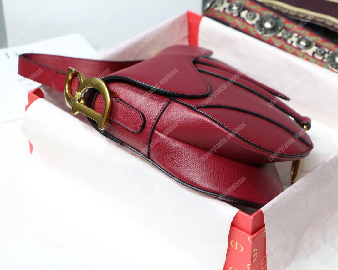 D*or saddle bag in red calfskin