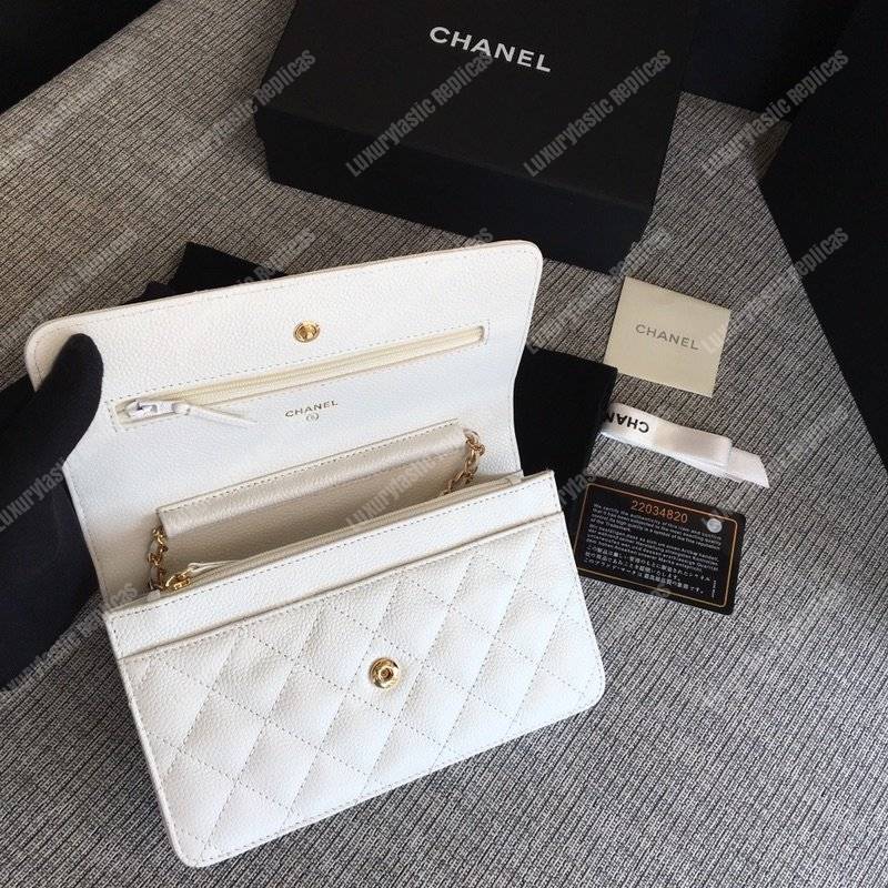 Ch*el wallet on chain – woc classic caviar gold-toned metal white