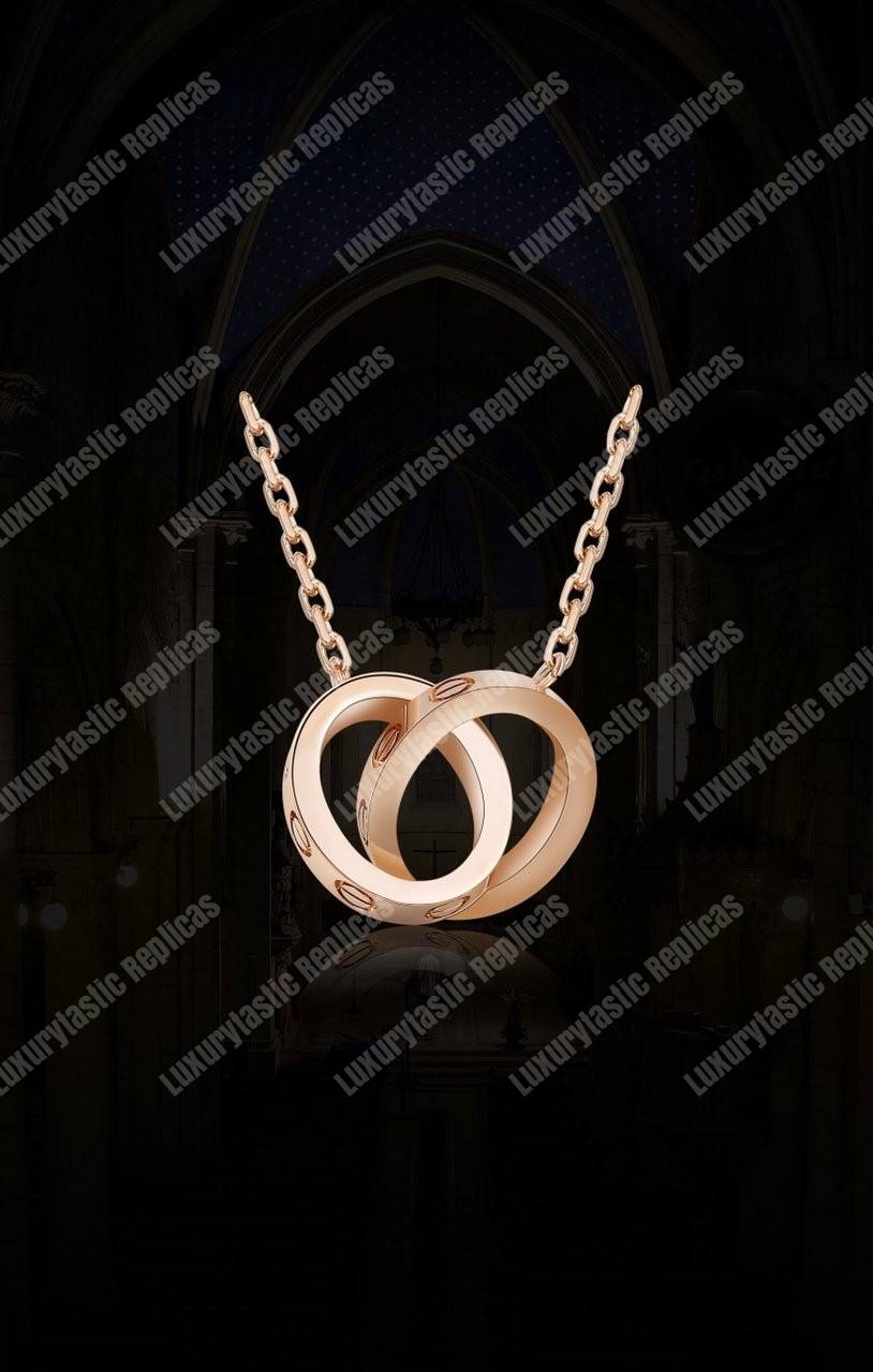 Cartier Love Necklace Replica