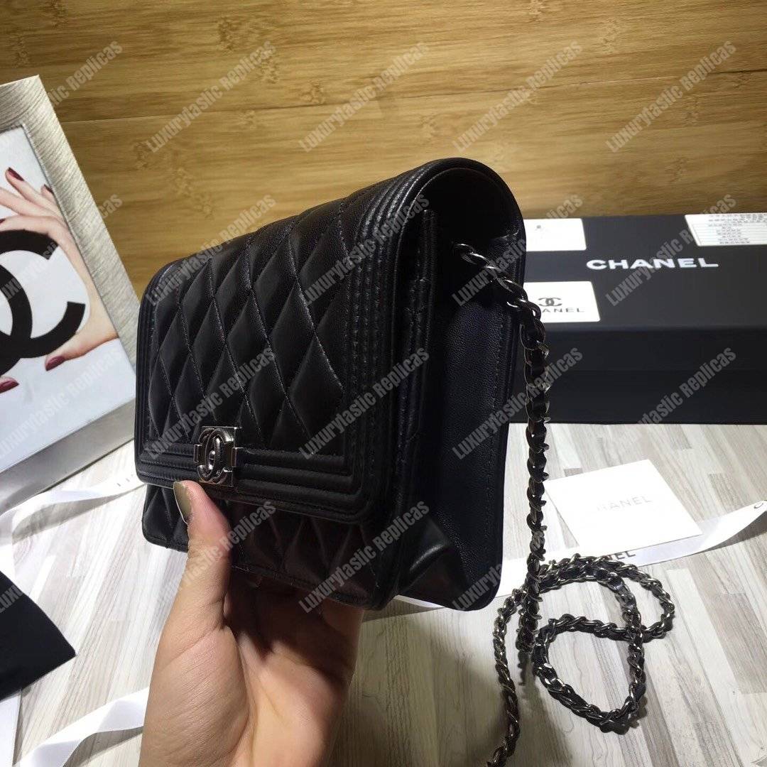 Ch*el le boy wallet on chain – woc black quilted lambskin silver-toned