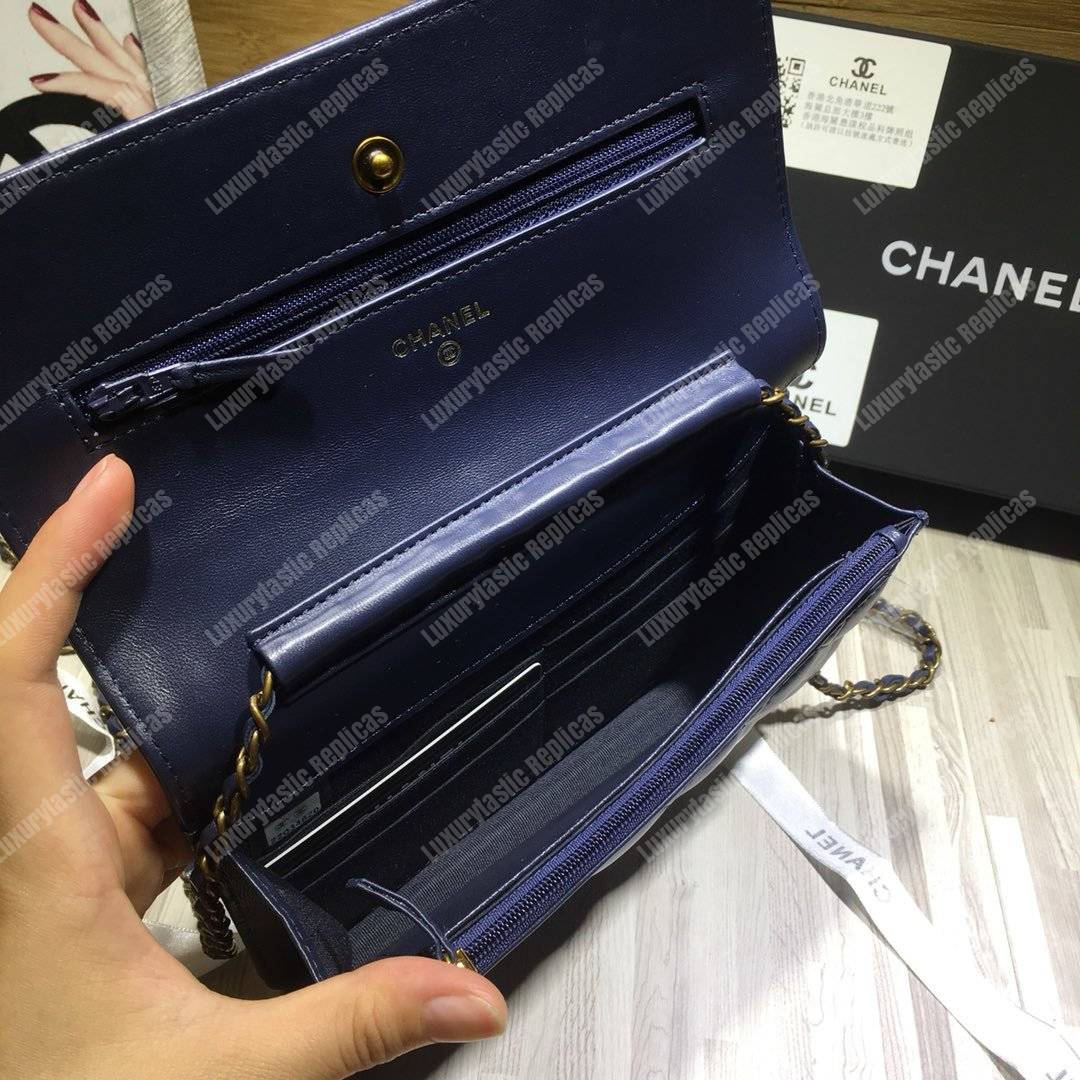 Ch*el le boy wallet on chain – woc dark blue quilted lambskin gold-toned