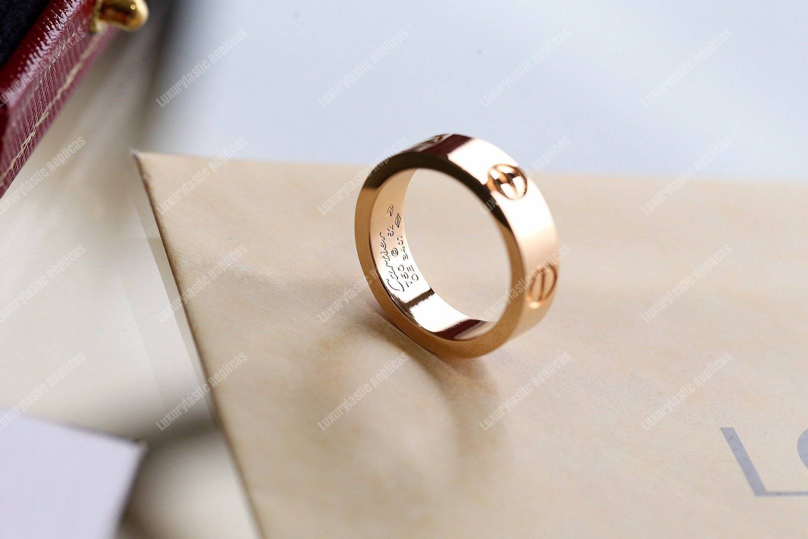 Cartier Love Ring Replica