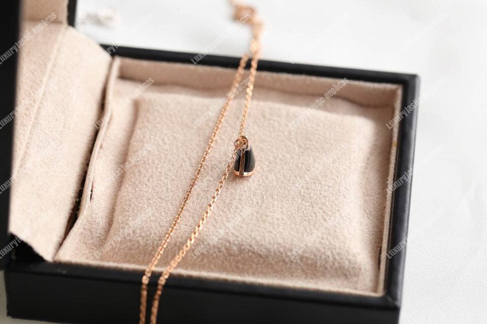 B*l*ai divina diva’s dream necklace black