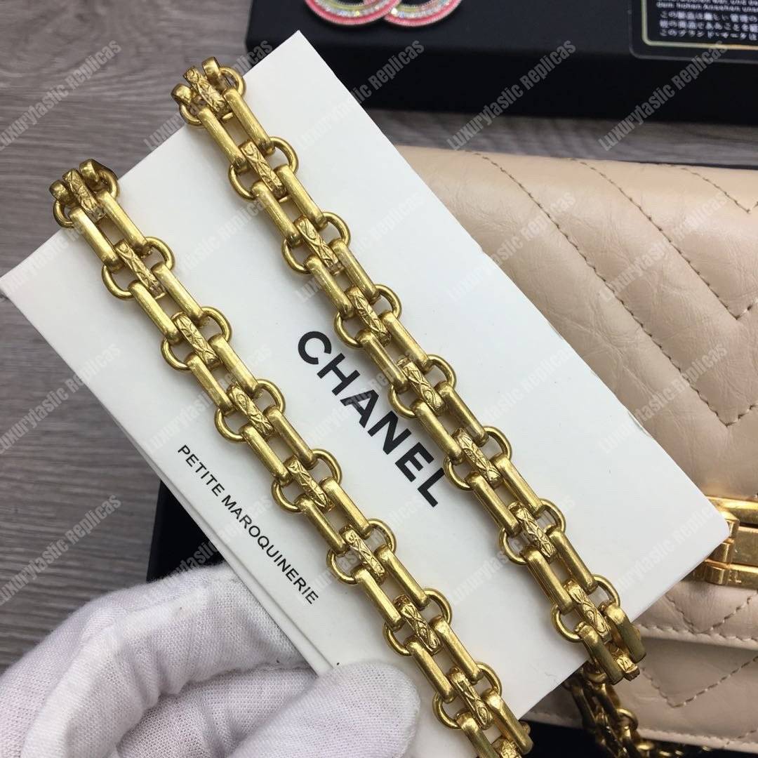 Ch*el reissue 2.55 wallet on chain – woc chevron calfskin white gold-toned