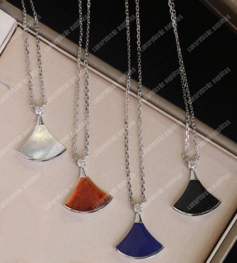 B*l*ai divas’ dream necklace white gold