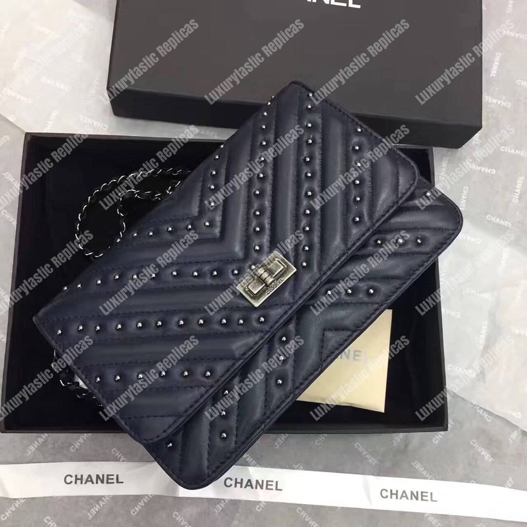Ch*el reissue 2.55 wallet on chain – woc chevron studded lambskin dark blue silver-toned