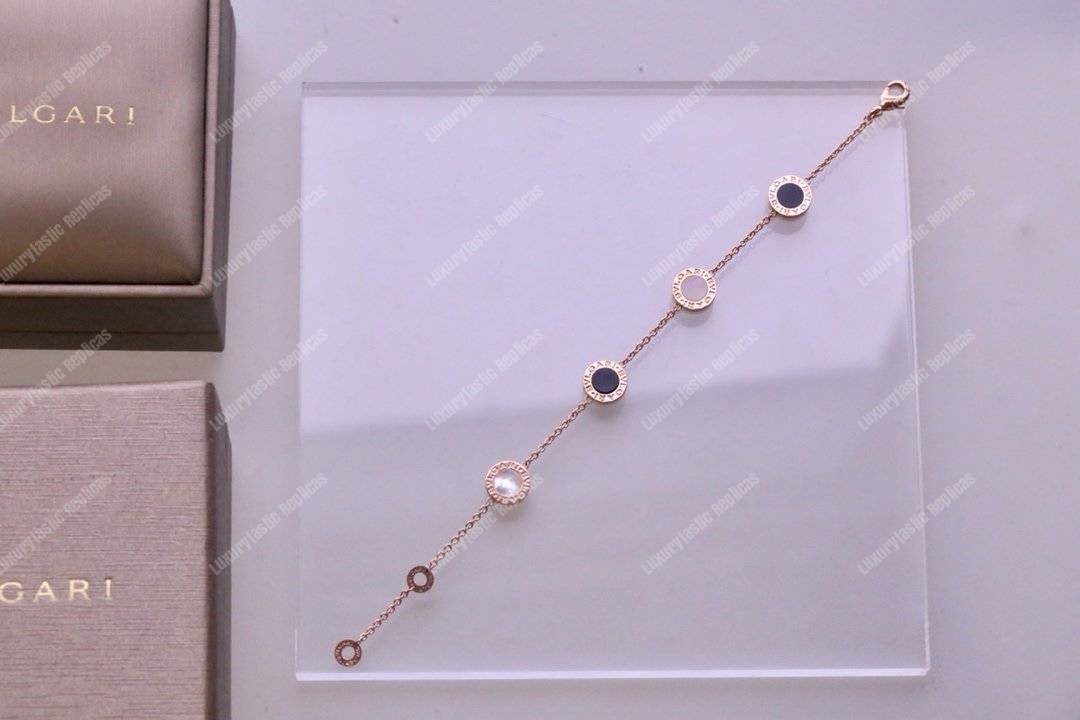 B*l*ai B*l*ai bracelet black / white