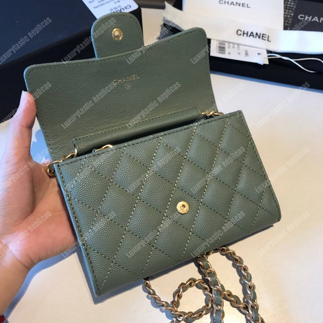 Ch*el classic clutch with chain – cwc caviar pistachio gold-toned