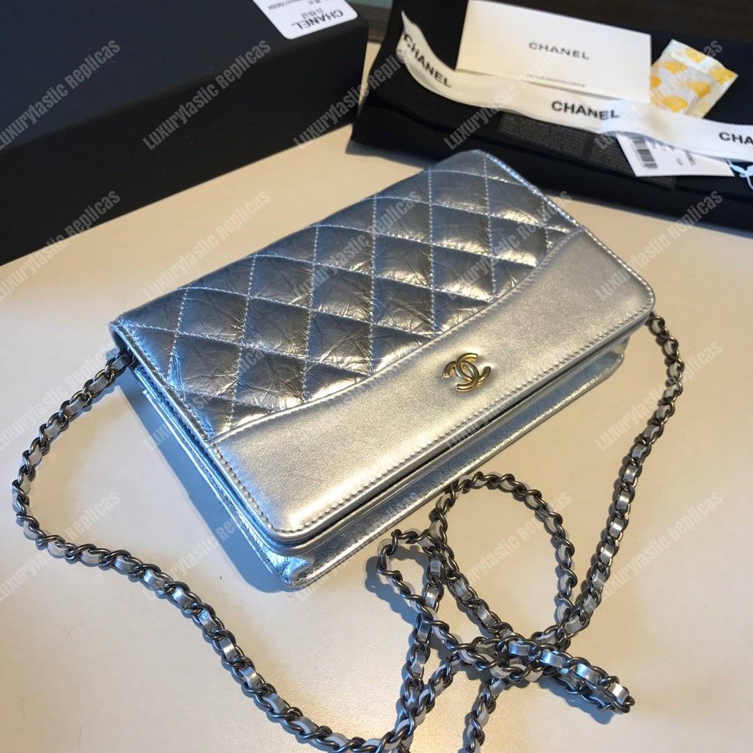Ch*el wallet on chain – woc aged & smooth calfskin metallic silver