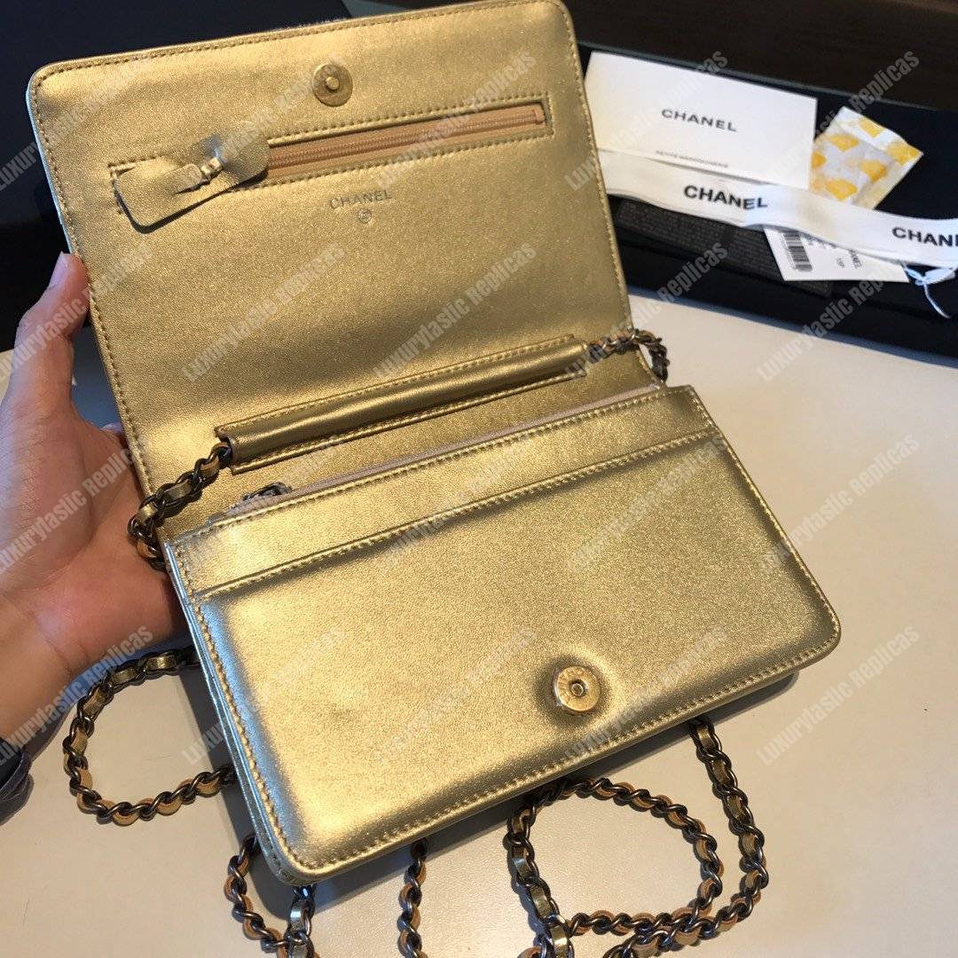 Ch*el wallet on chain – woc aged & smooth calfskin metallic gold