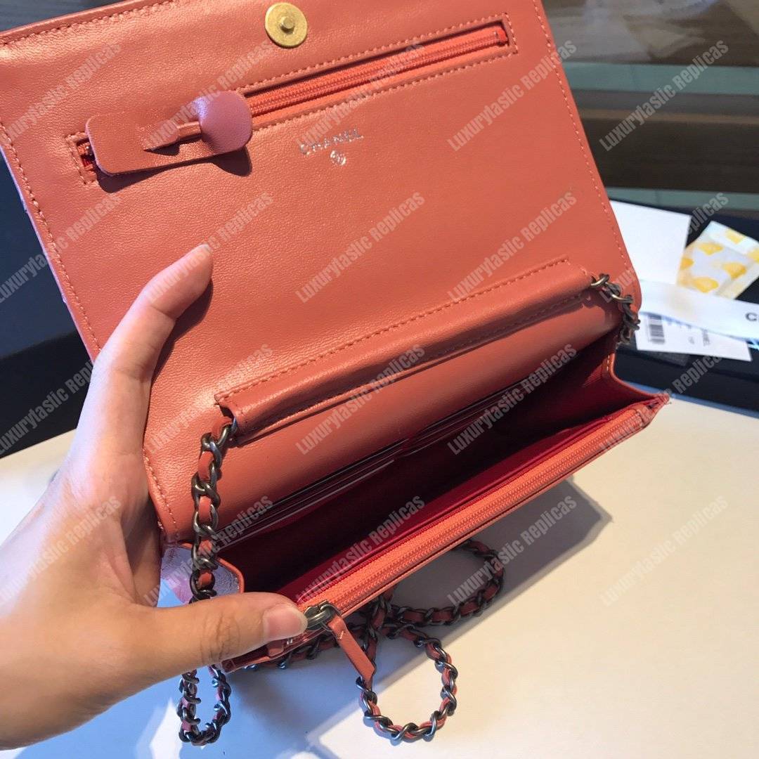 Ch*el wallet on chain – woc aged & smooth calfskin red