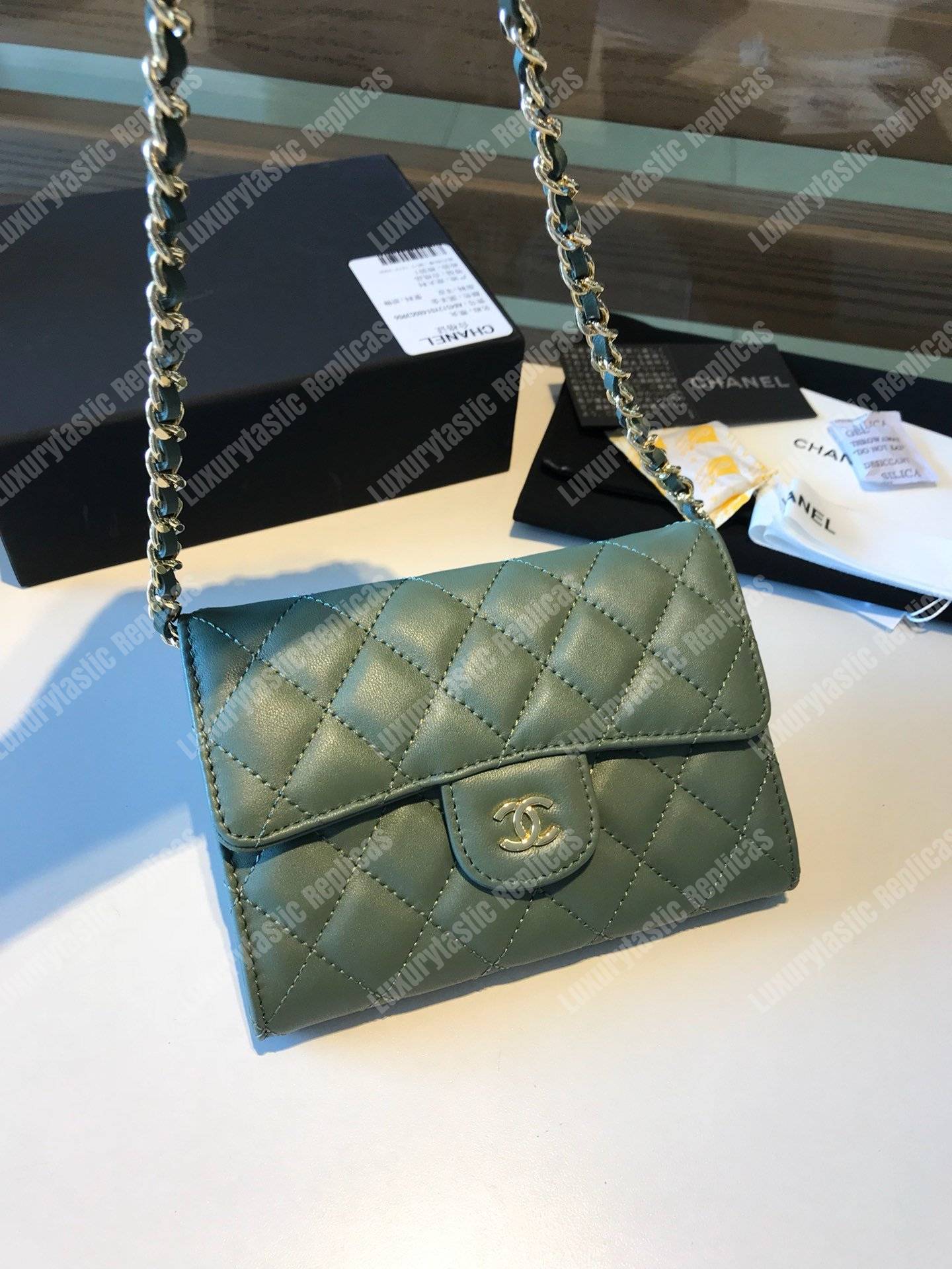 Ch*el classic clutch with chain – cwc lambskin pistachio silver-toned