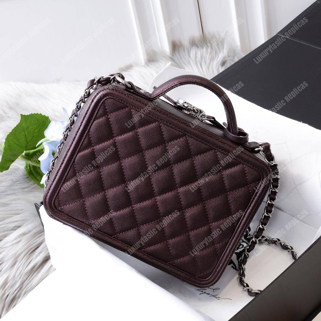 Ch*el medium vanity case burgundy