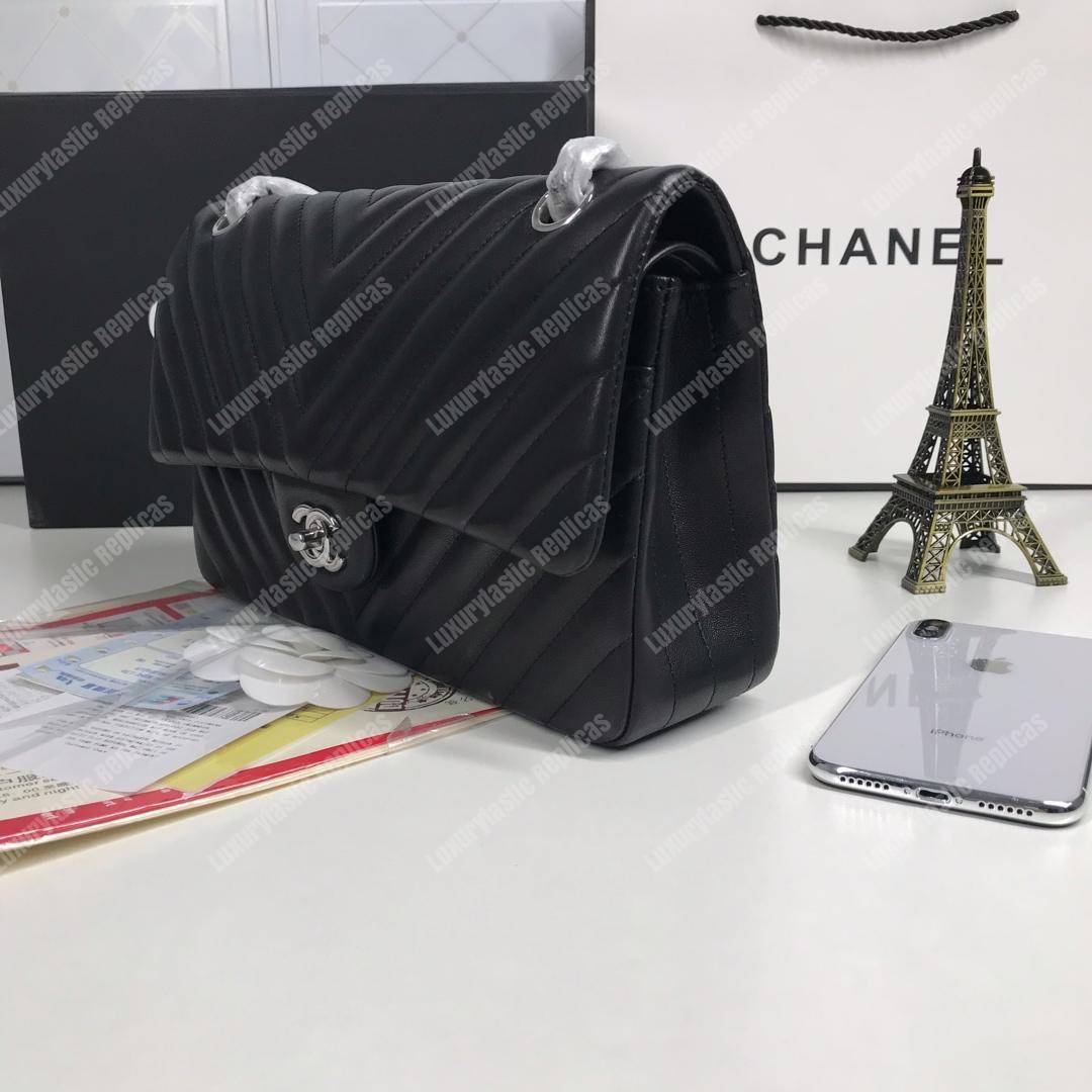 Ch*el classic medium handbag black