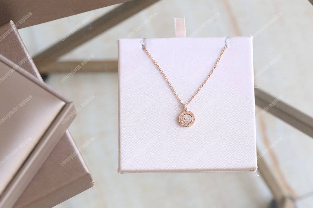 B*l*ai B*l*ai diamond necklace rose gold
