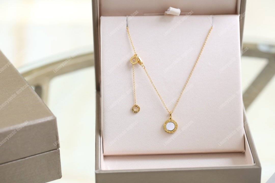 B*l*ai B*l*ai necklace white
