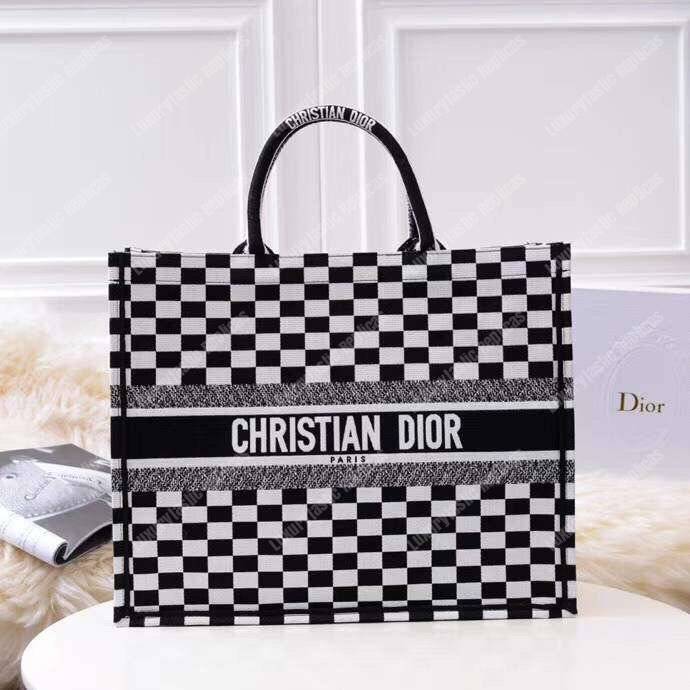 D*or book tote bag in black and white checkered canvas