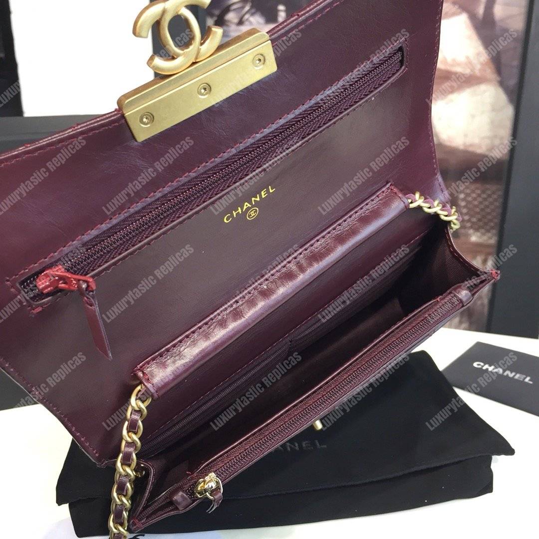 Ch*el wallet on chain – woc golden class calfskin burgundy