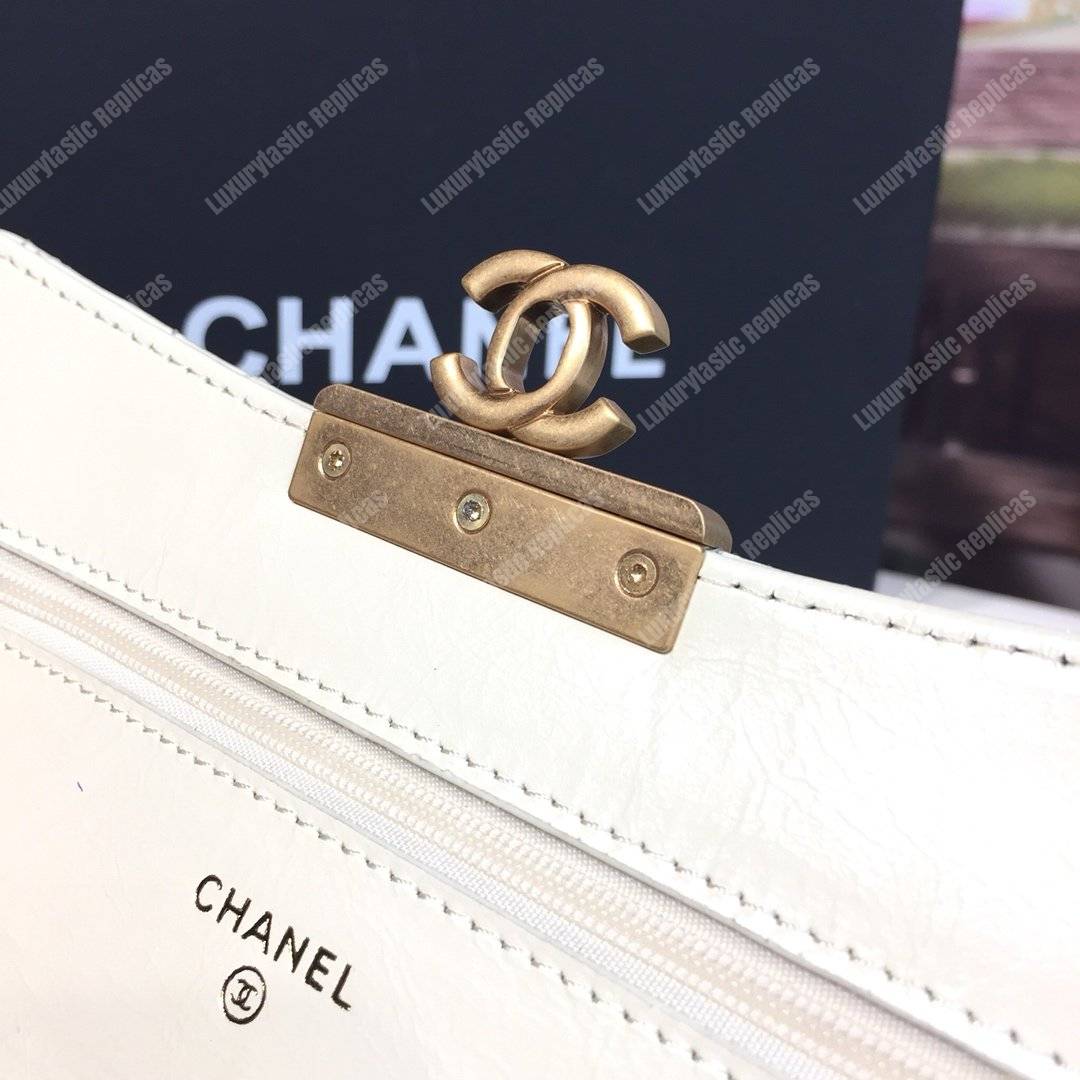 Ch*el wallet on chain – woc golden class calfskin white