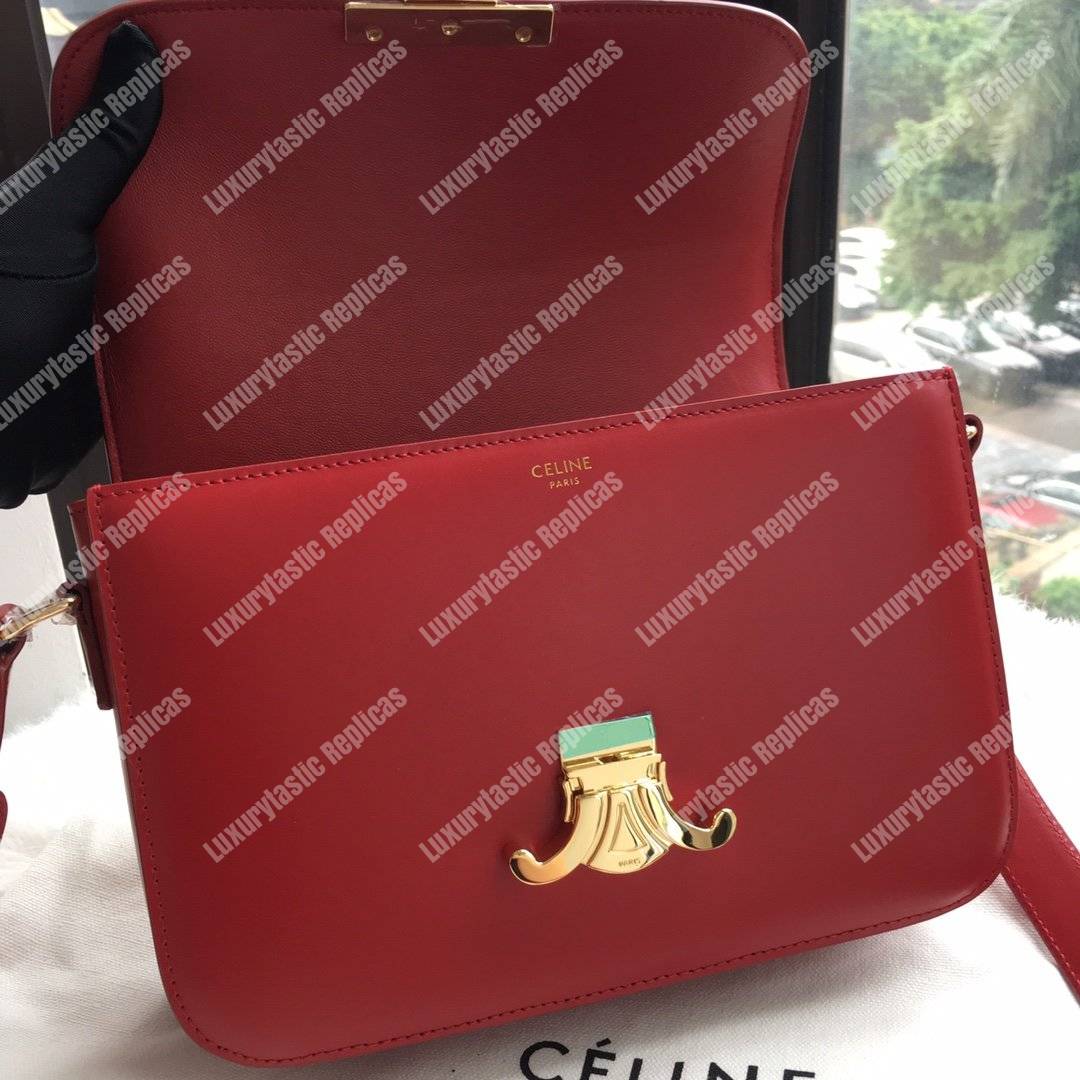 Ce**e medium triomphe bag in shiny calfskin red