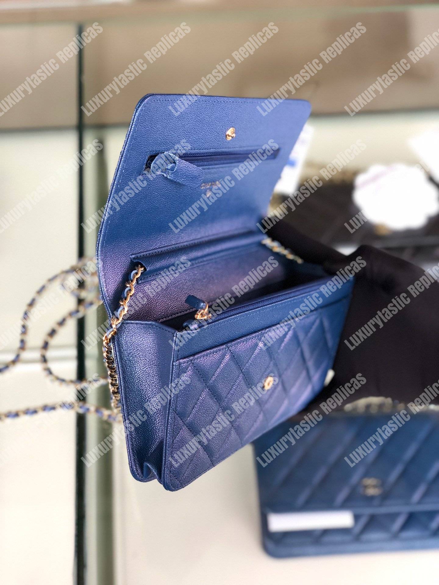 Ch*el wallet on chain – woc classic caviar gold-toned metal blue