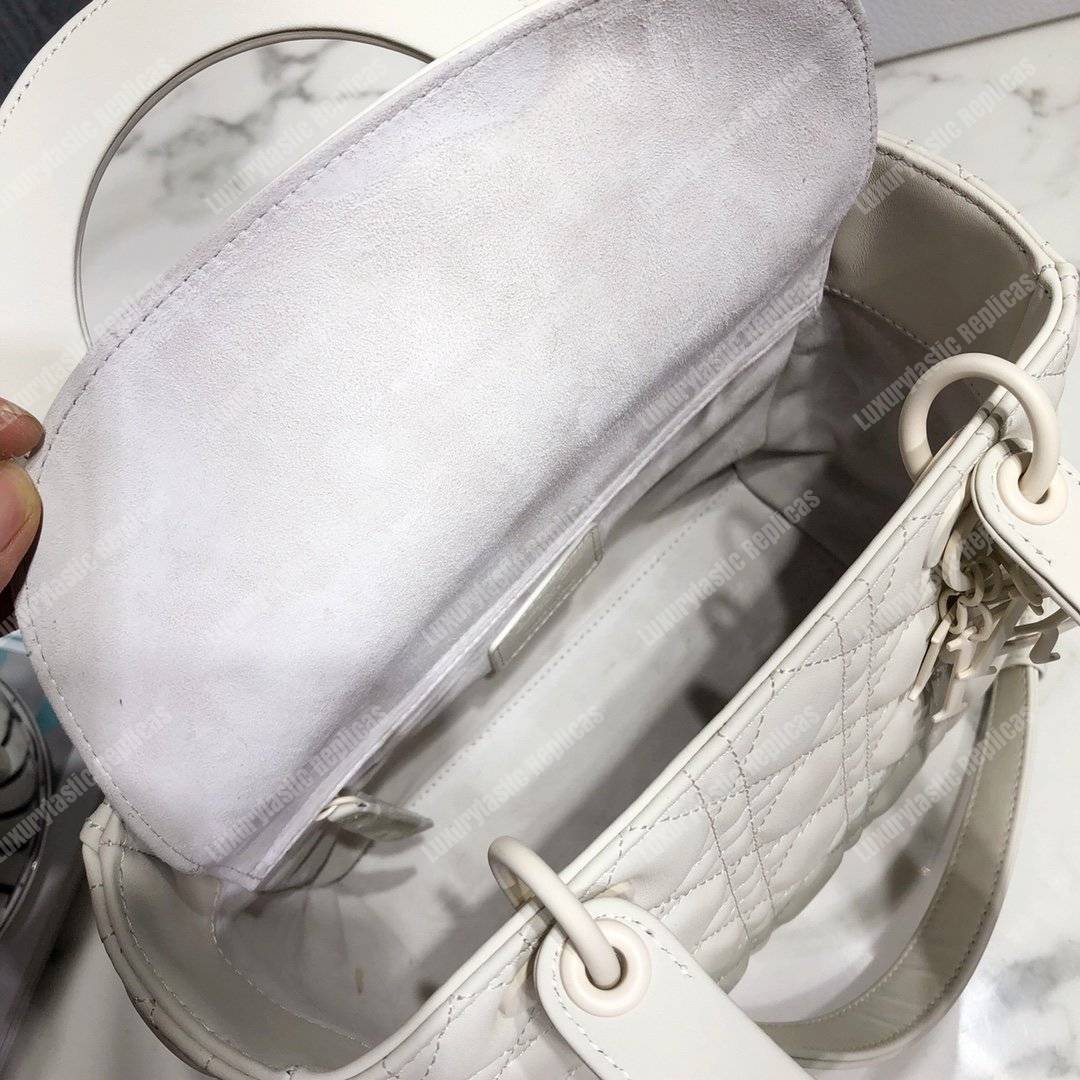 lady D*or ultra-matte medium bag white