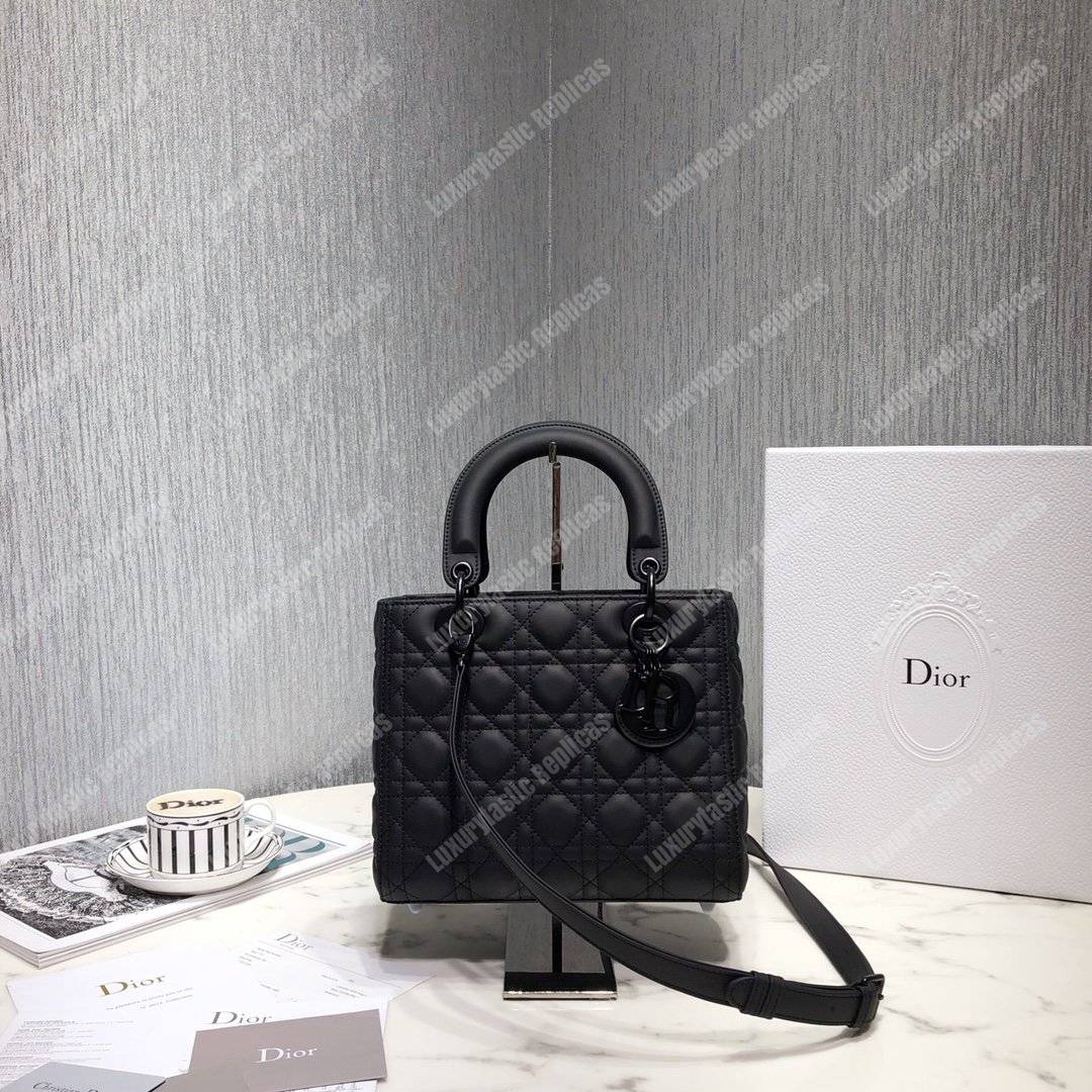 lady D*or ultra-matte medium bag black