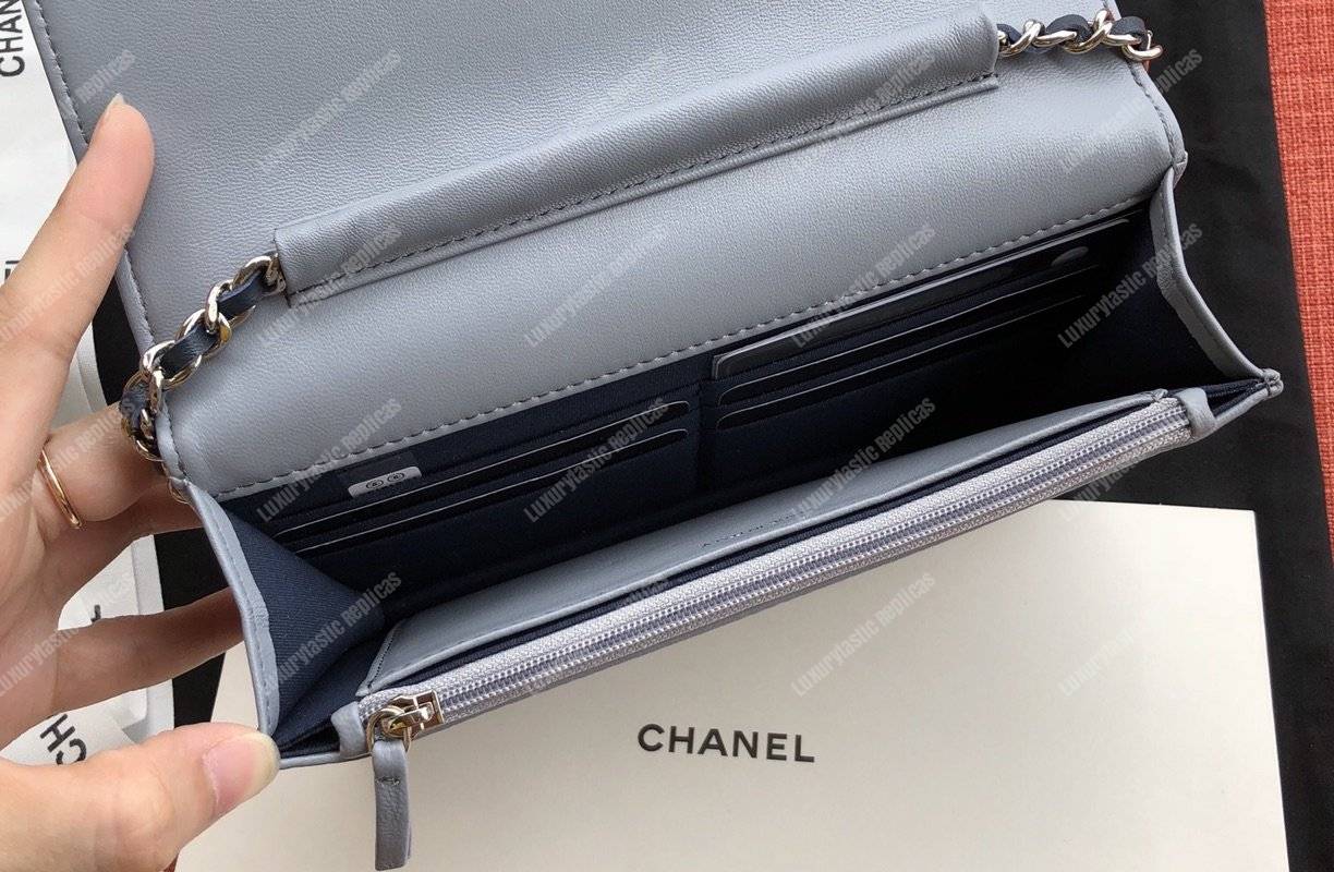 Ch*el wallet on chain – woc color pop cc lambskin light blue
