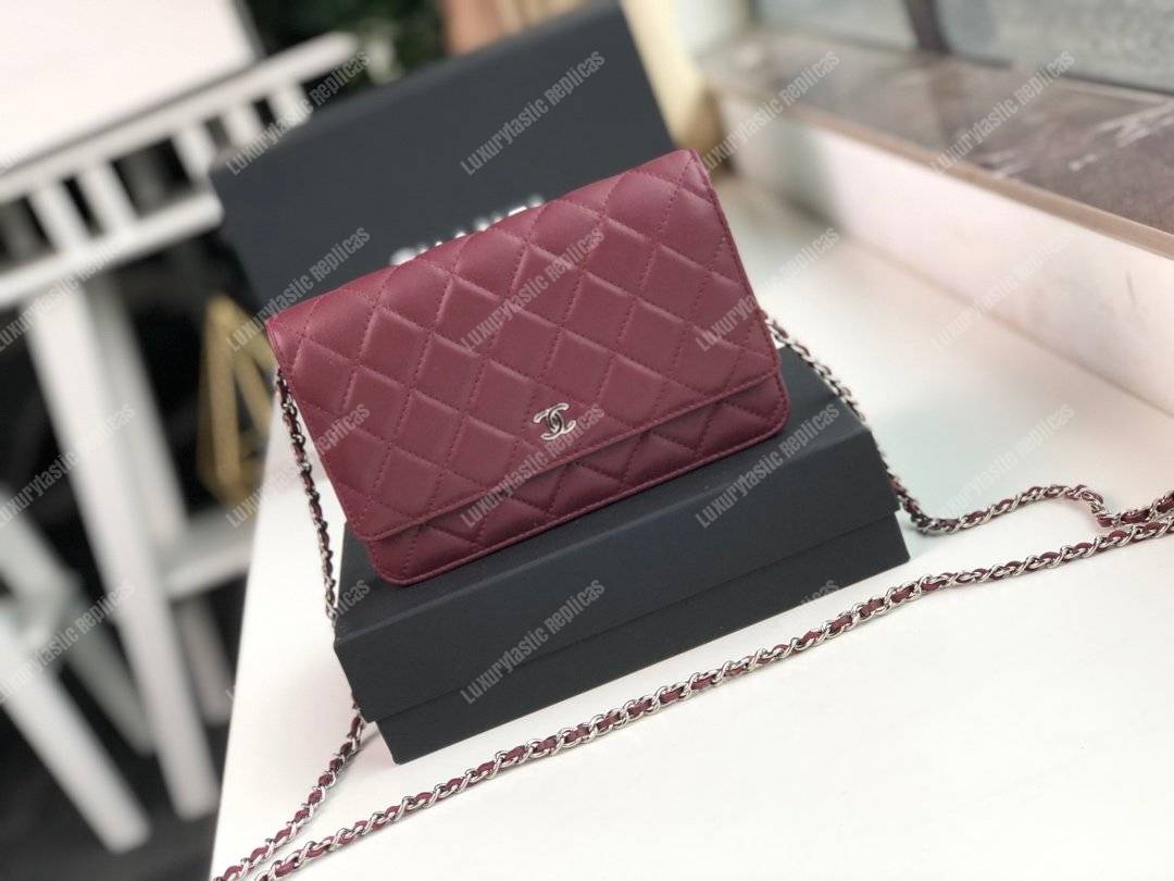 Ch*el wallet on chain – woc quilted lambskin maroon silver-toned
