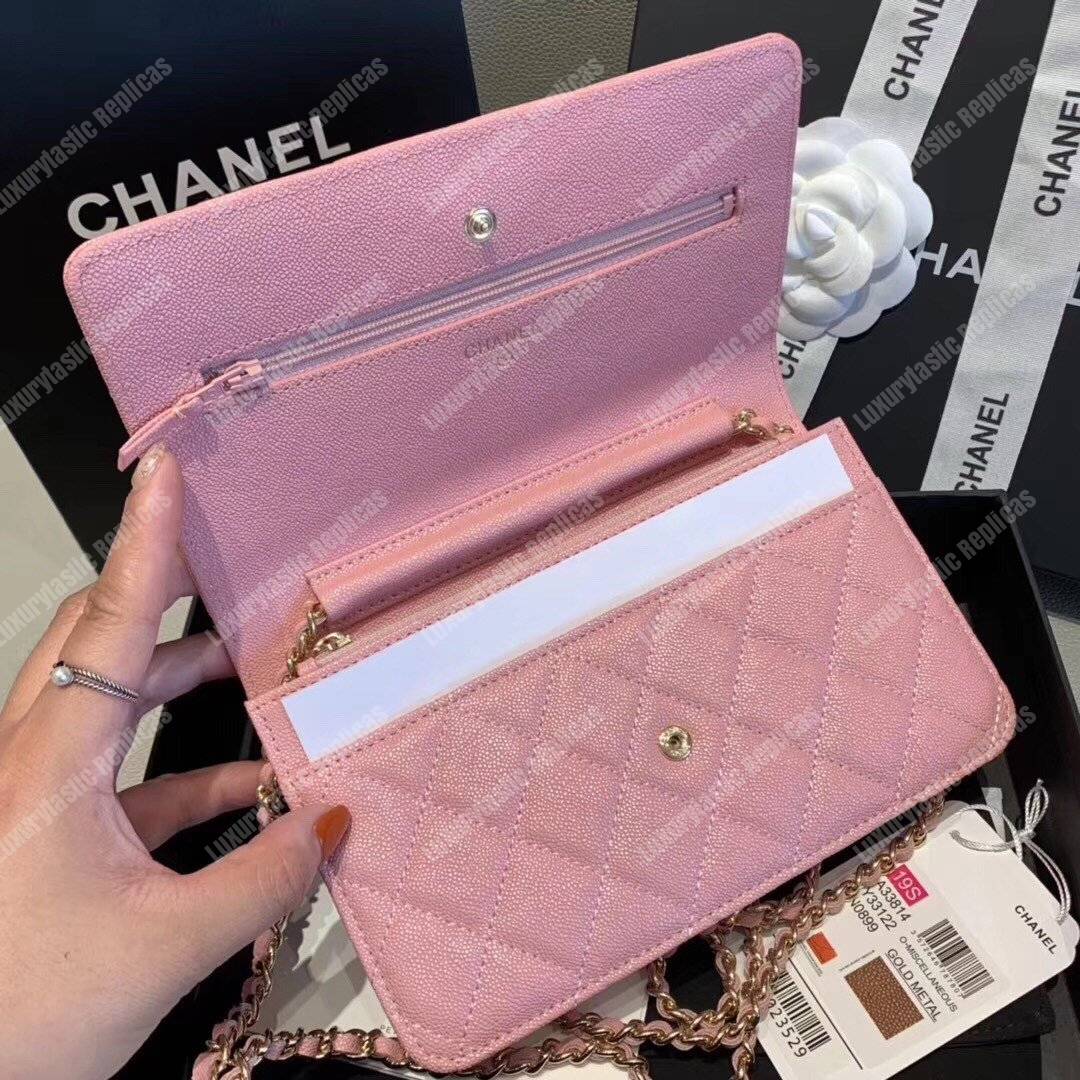 Ch*el wallet on chain – woc classic caviar gold-toned metal pink
