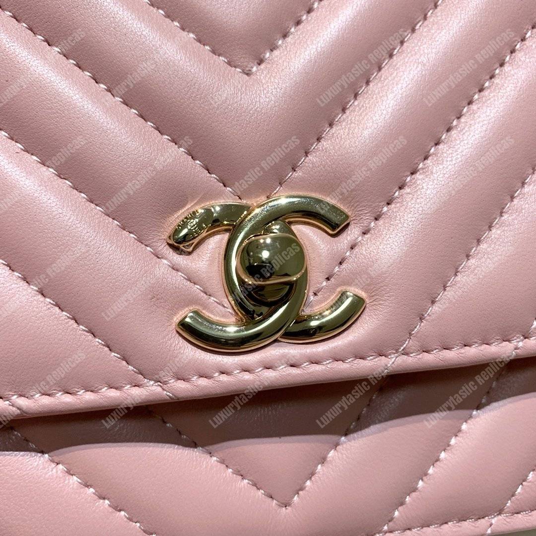 Ch*el wallet on chain – woc chevron lambskin gold-toned metal pink