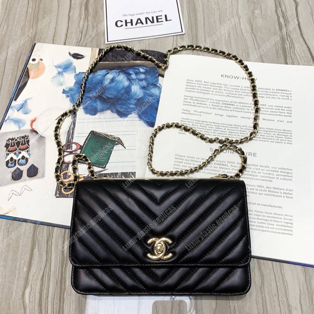 Ch*el wallet on chain – woc chevron lambskin gold-toned metal black