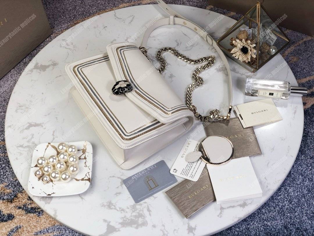 BVL Serpenti Diamond Blast Shoulder Bag White With Chain Motif