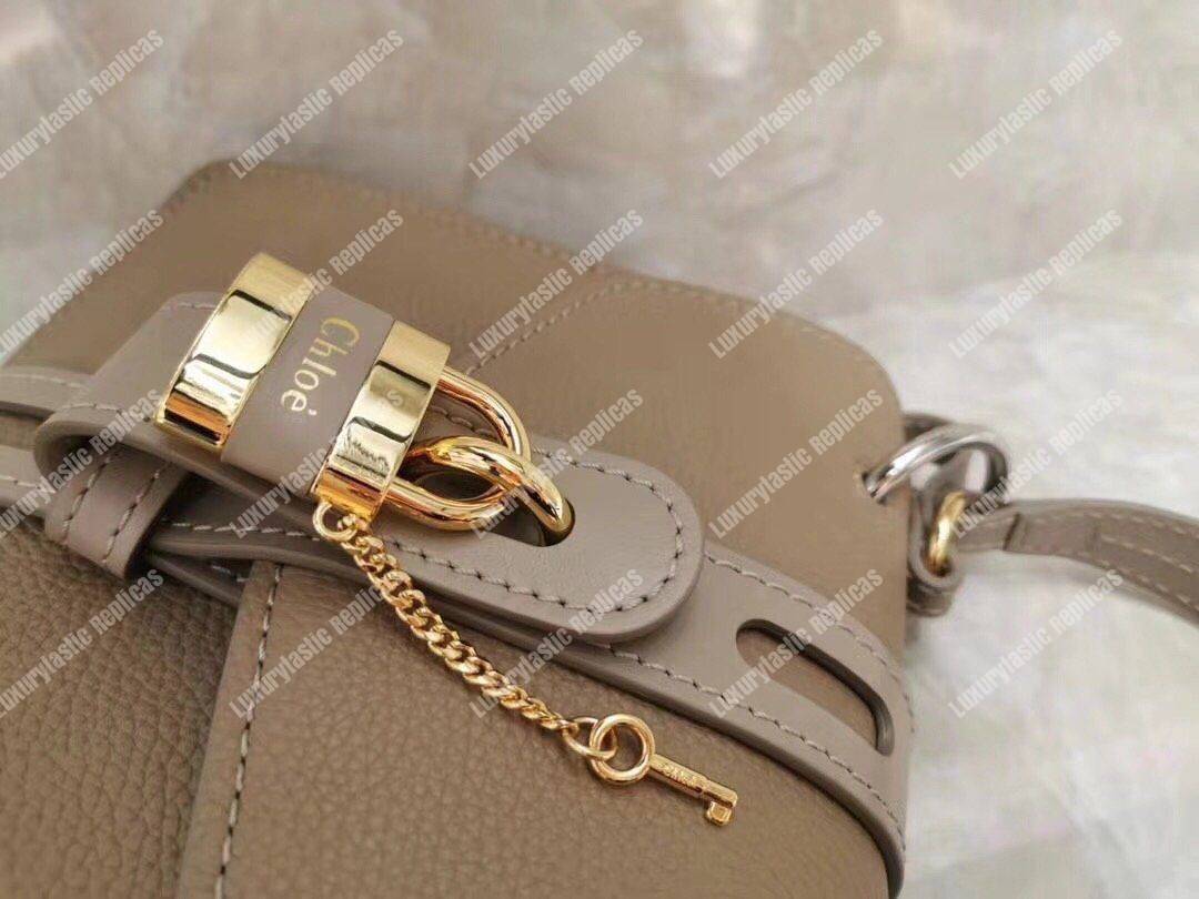 Chloe Small Aby Day Shoulder Bag In Grained And Shiny Calfskin Grey