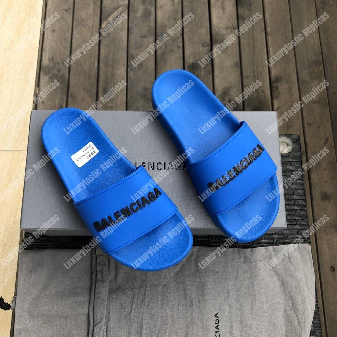 Ba*len*cia*ga pool slide sandal blue/black
