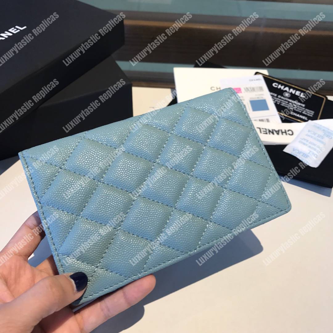 Classic Passport Holder Caviar Leather Sky Blue