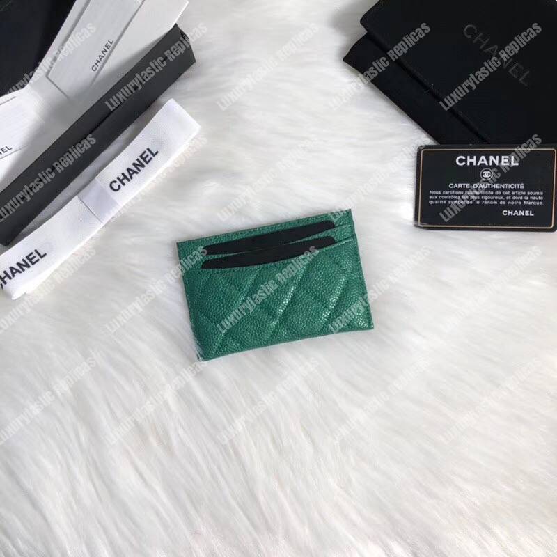 Ch*el classic card holder green