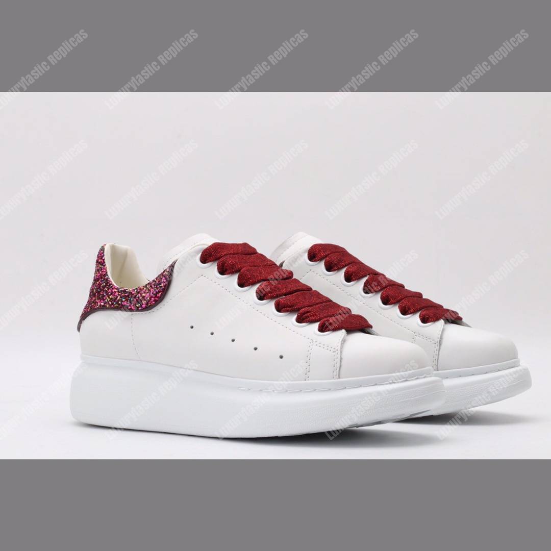 Alexander McQueen Oversized Sneaker Rose