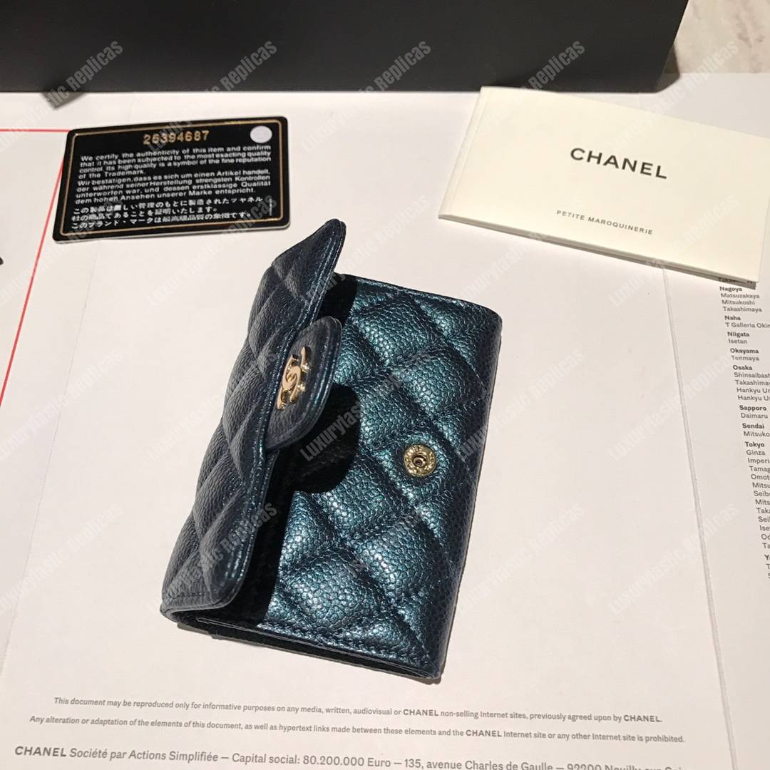 Ch*el classic card holder grained calfskin iridescent turquoise