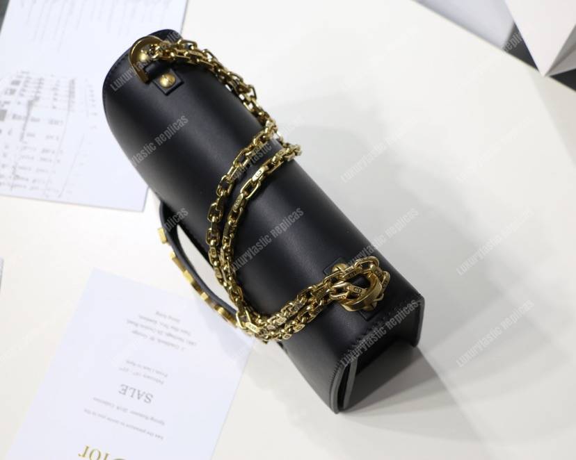 j’aD*or calfskin flap bag black