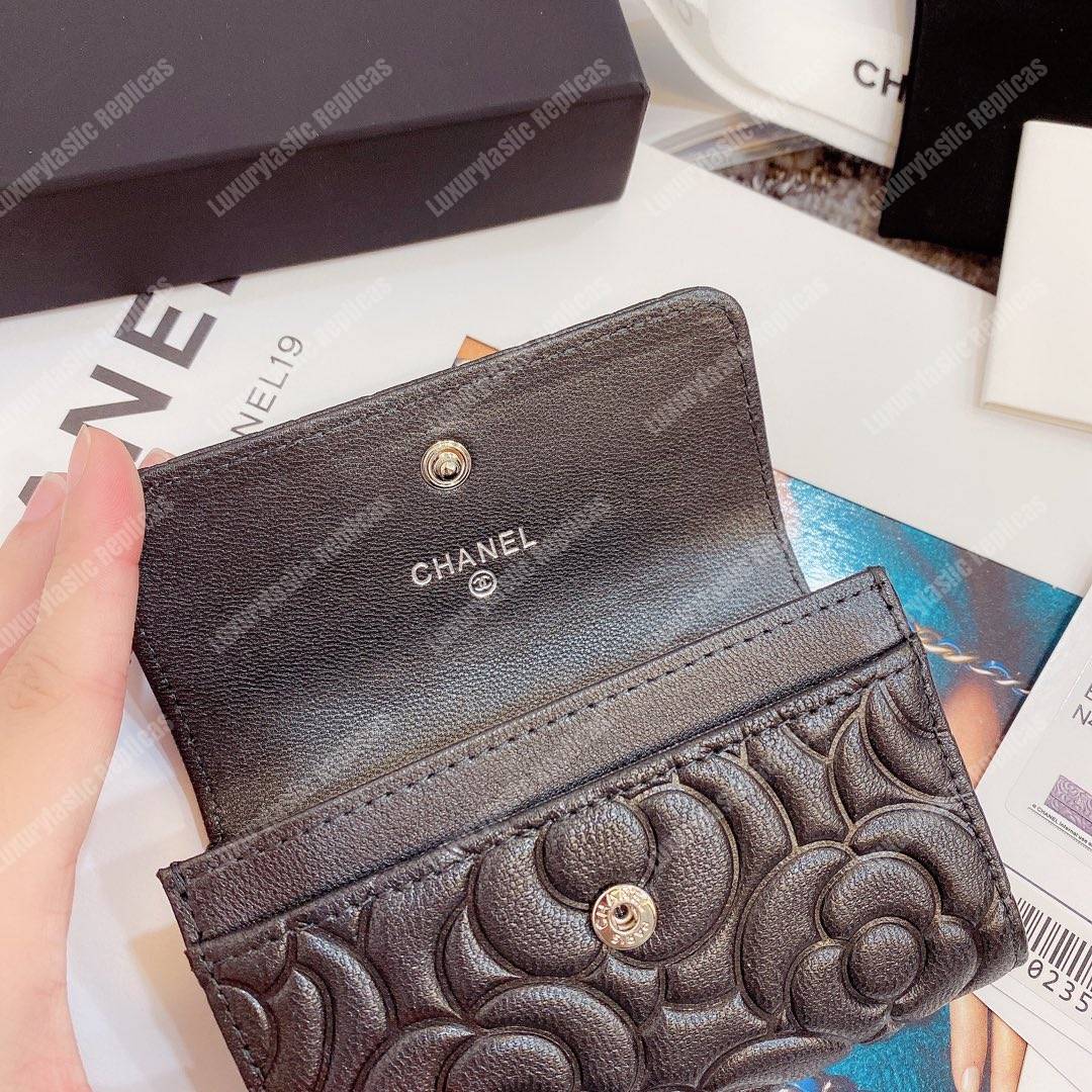 Ch*el flap card holder satin finish goatskin black