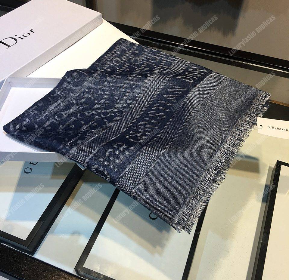 CD Oblique 140 Stole Blue
