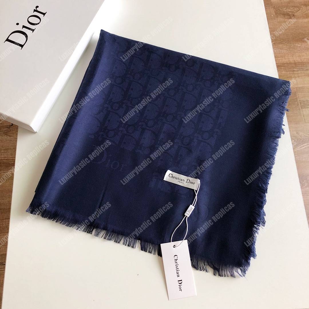 CD Blue Oblique 140 Stole