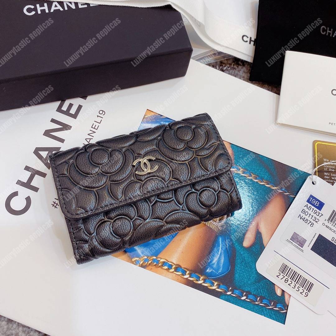 Ch*el flap card holder satin finish goatskin black