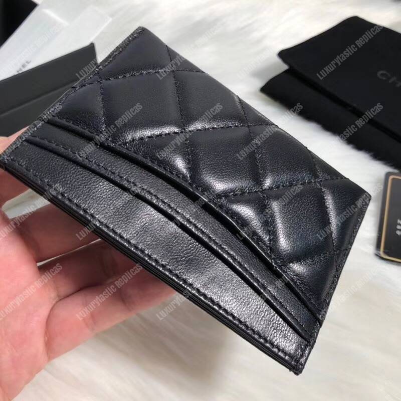 Ch*el classic card holder black