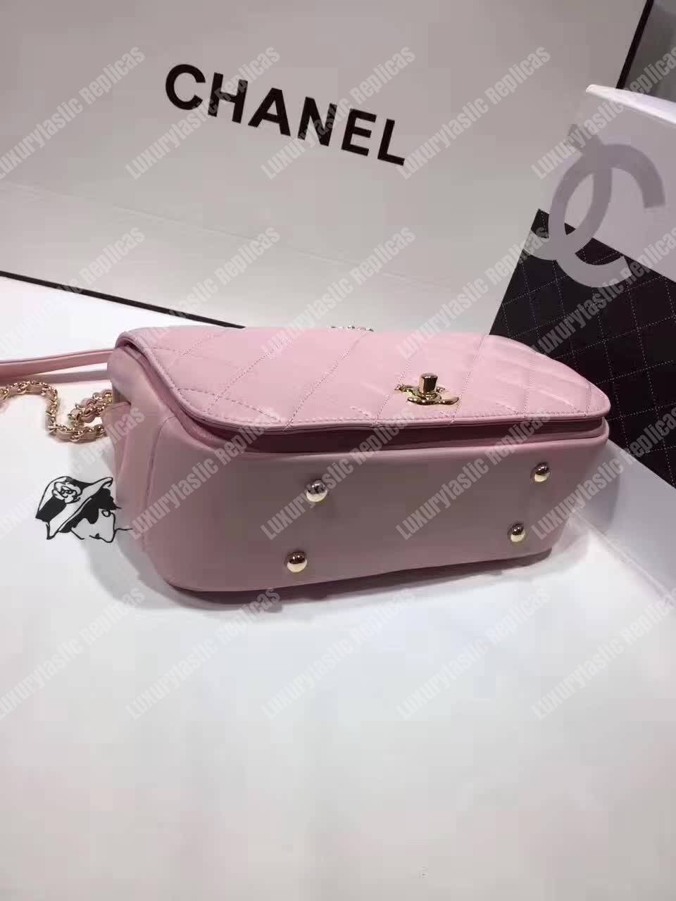 Ch*el medium flap bag with top handle pink