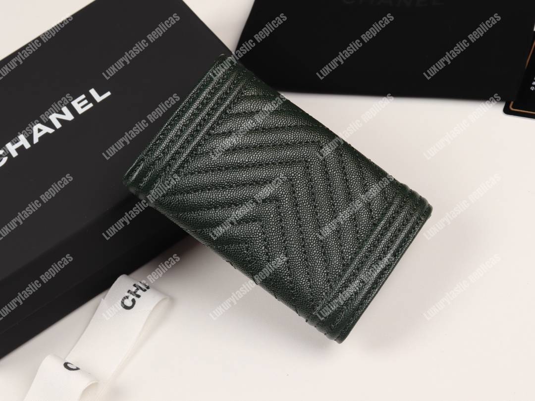 Ch*el boy Ch*el flap card holder black